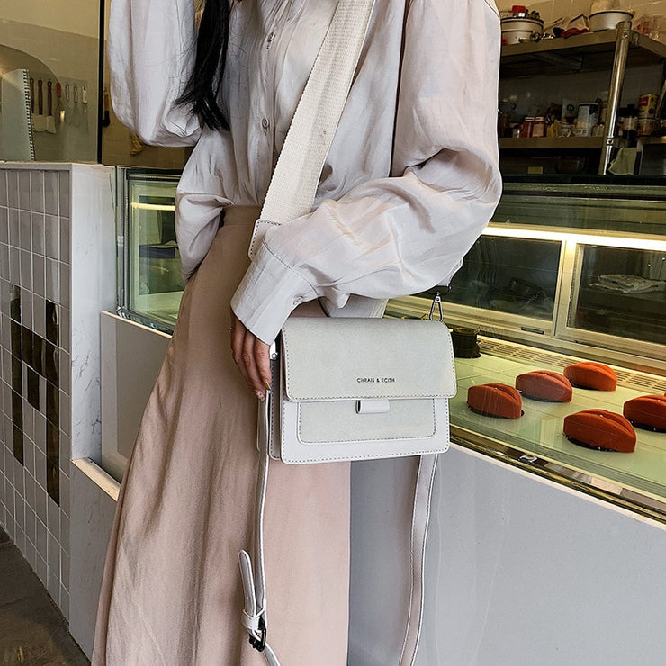 Small bag women new Korean version of small square bag wide shoulder strap fashion Joker shoulder Messenger bag